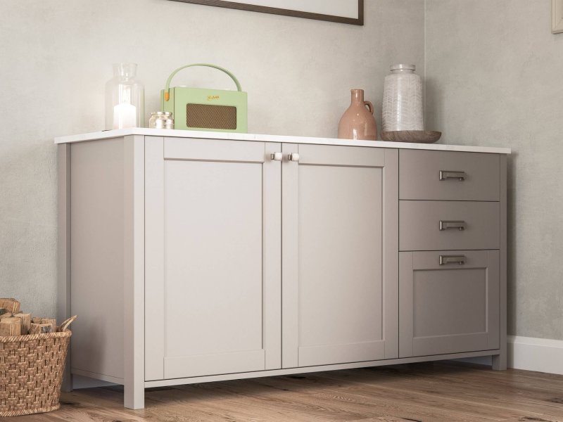 Dawson Porcelain and Cashmere_Cameo 4_-Superior-Cabinets-Kitchen-Designs