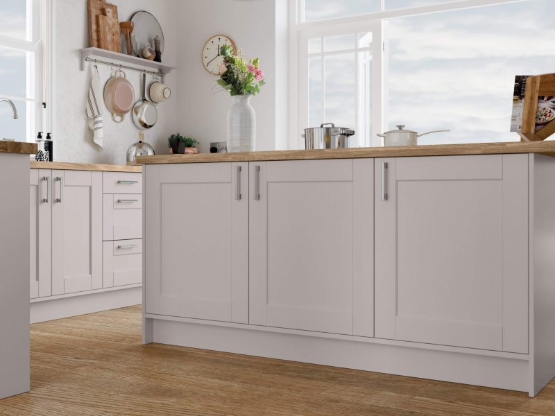 Kensington Cashmere_Cameo 1_-Superior-Cabinets-Kitchen-Designs