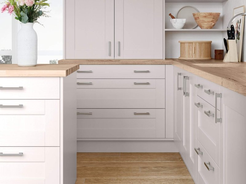 Kensington Cashmere_Cameo 5_-Superior-Cabinets-Kitchen-Designs