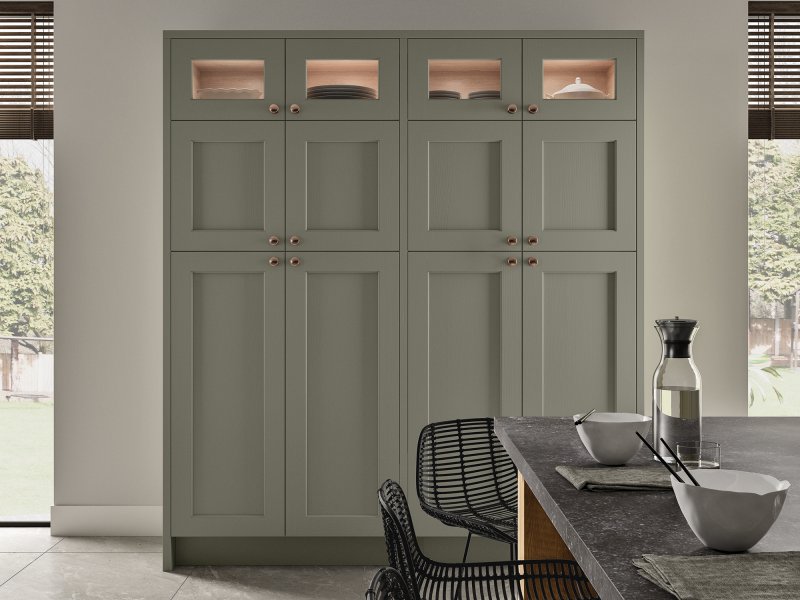 Wakefield Cardamom and Light Oak_Cameo 2_-Superior-Cabinets-Kitchen-Designs